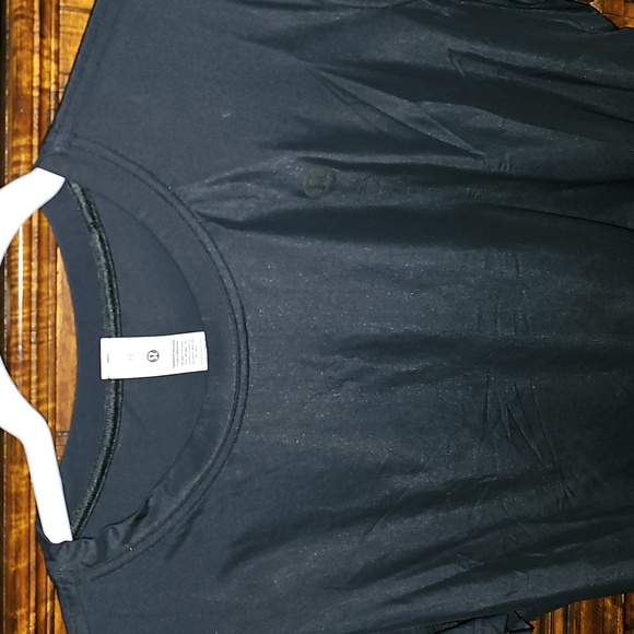 Lululemon Nwts Lightweight Tennis Crewneck Tshirt!! Black, Waist Length, Sz 10!! - Picture 2 of 9